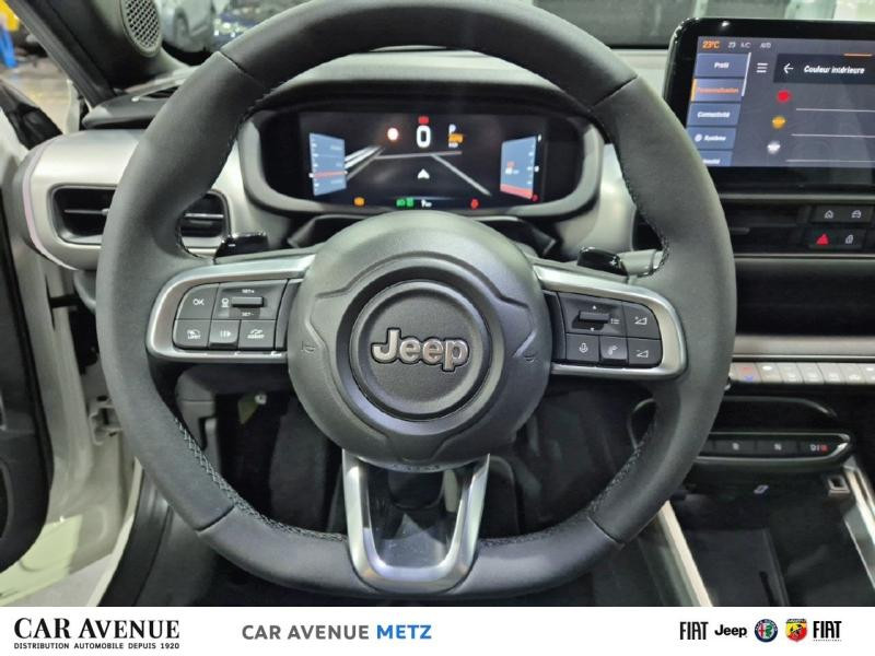 Occasion JEEP Avenger 1.2 Turbo T3 145ch MHEV Overland BVR6 4xe 2025 Snow + toit Volcano 34990 € à Metz