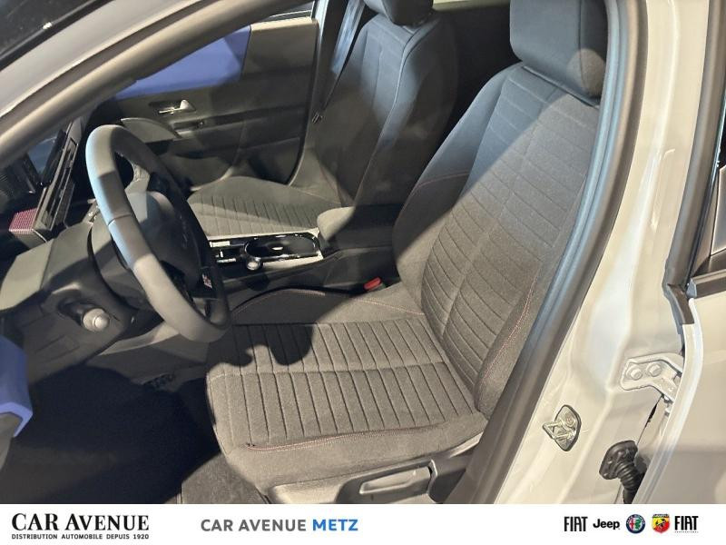 Used LANCIA Ypsilon Elettrica 156ch 54kWh HF Line 2025 Blanc Quarzo Métallisé/Toit noir € 35809 in Metz