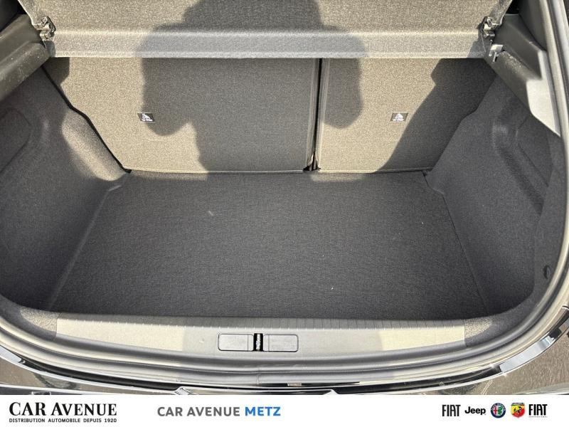 Occasion LANCIA Ypsilon 1.2 Ibrida 110ch HF Line eDCT6 2025 Noir Ardesia Métallisé 27950 € à Metz