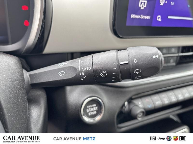 Occasion FIAT 600 1.2 Hybrid 100ch La Prima DCT6 2024 Red by (RED) 23690 € à Metz