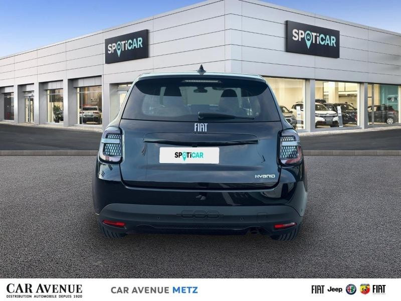 Occasion FIAT 600 1.2 Hybrid Turbo 110ch Pop DCT6 Step 2 2025 Onyx Black 25960 € à Metz