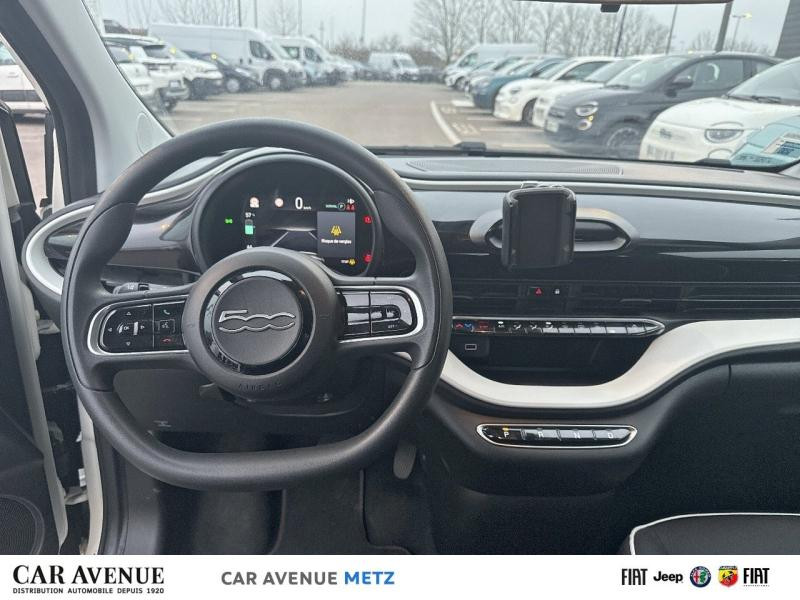 Occasion FIAT 500 e 95ch Action 2023 Blanc 13890 € à Metz