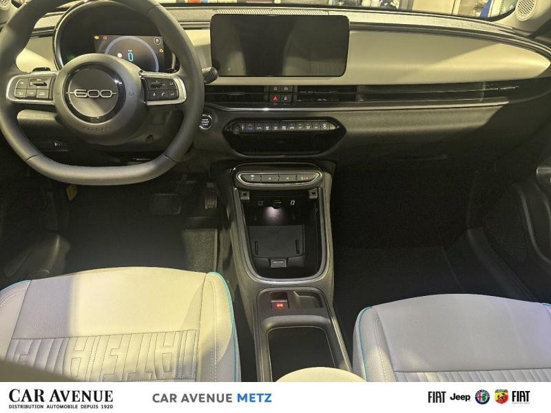 Occasion FIAT 600 1.2 Hybrid Turbo 145ch La Prima DCT6 Step 2 2025 Onyx Black 30990 € à Metz