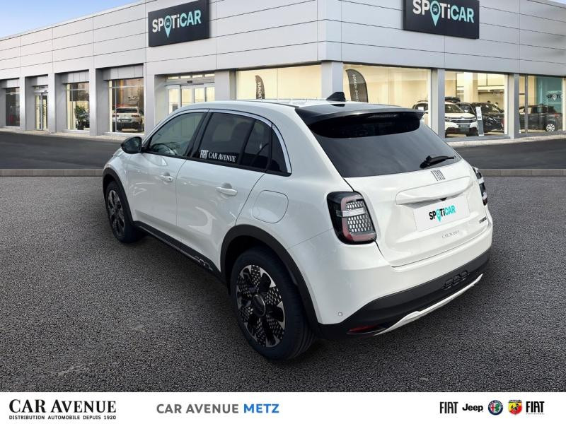 Used FIAT 600 1.2 Hybrid 136ch La Prima DCT6 2025 Ice White € 24790 in Metz