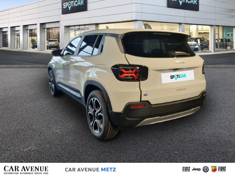 Occasion JEEP Avenger Electrique 156ch 115kW Altitude 2024 Snow 33250 € à Metz