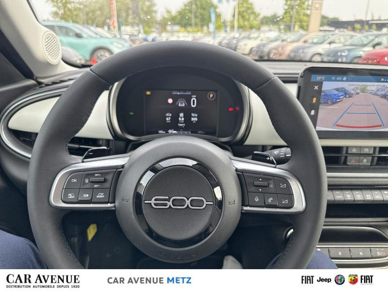 Used FIAT 600 1.2 Hybrid 136ch La Prima DCT6 2025 Ice White € 24790 in Metz