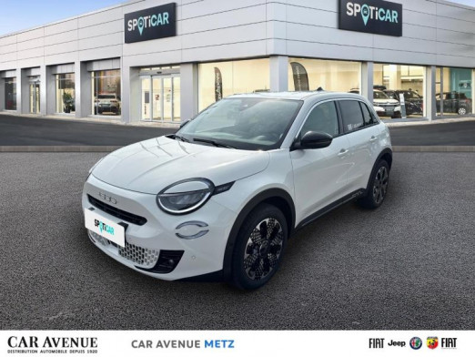 Occasion FIAT 600 1.2 Hybrid 136ch La Prima DCT6 2025 Ice White 24 790 € à Metz