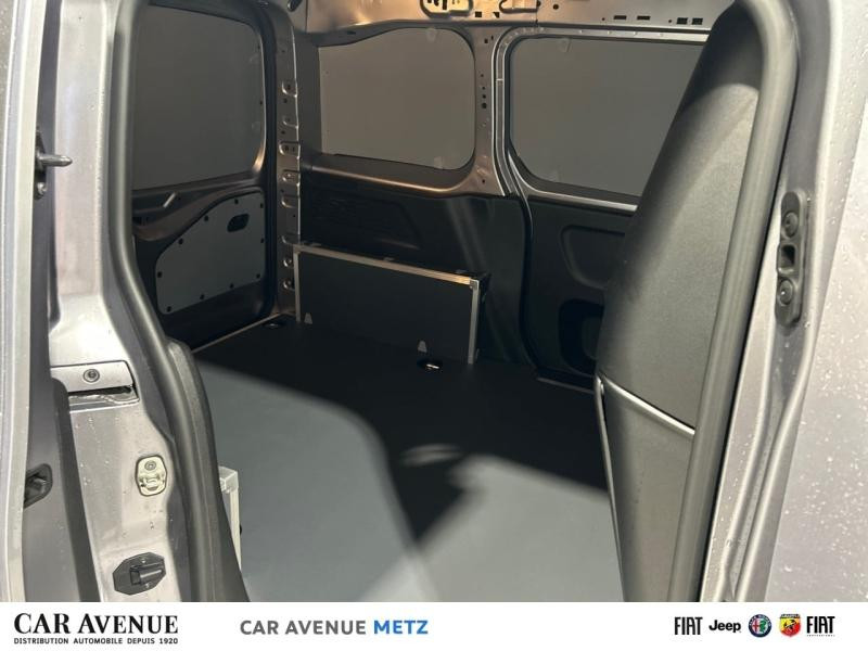 Used FIAT Doblo Fg M 650kg BlueHDi 100ch S&S 2024 Gris € 19290 in Metz