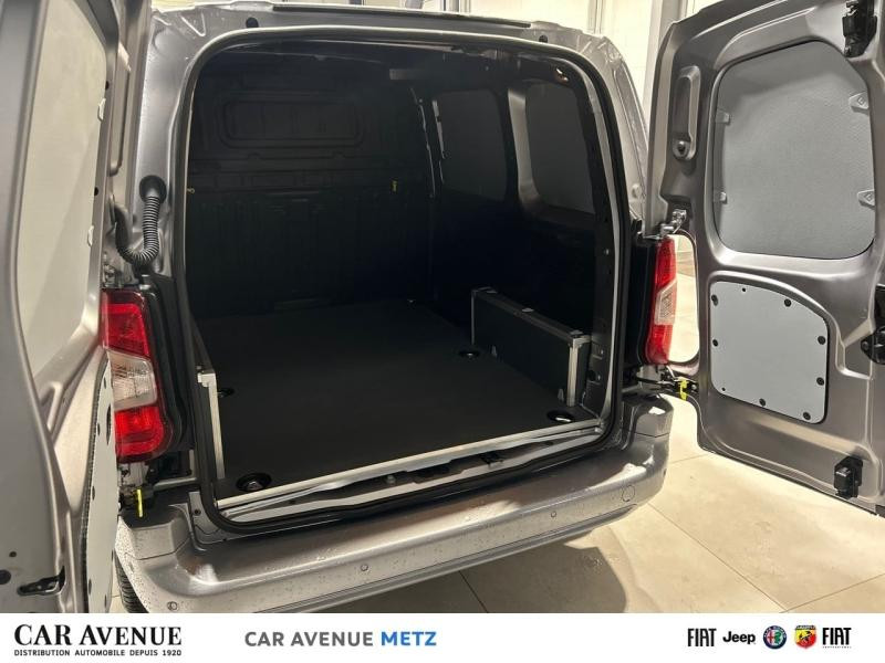 Used FIAT Doblo Fg M 650kg BlueHDi 100ch S&S 2024 Gris € 19290 in Metz