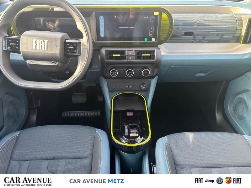 Occasion FIAT Grande Panda Electrique 113ch Red 2025 Noir Cinema Métallisé 22990 € à Metz