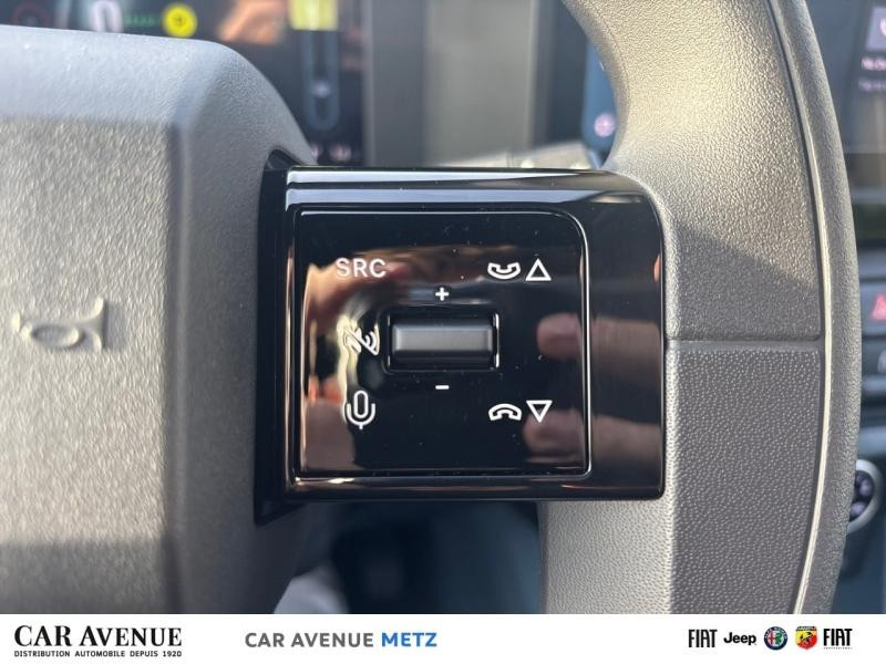 Occasion FIAT Grande Panda Electrique 113ch Red 2025 Noir Cinema Métallisé 22990 € à Metz