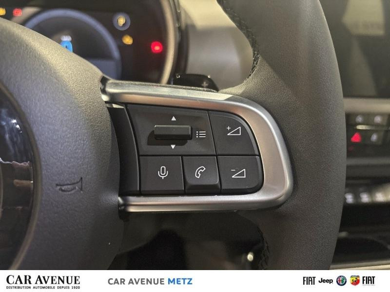 Used FIAT 600 1.2 Hybrid Turbo 145ch La Prima DCT6 Step 2 2025 Onyx Black € 29990 in Metz