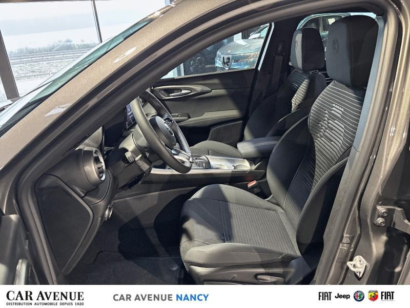 Occasion ALFA ROMEO Tonale 1.3 PHEV 190ch Sprint AT6 e-Q4 2025 Gris Vesuvio Métallisée 36250 € à Metz