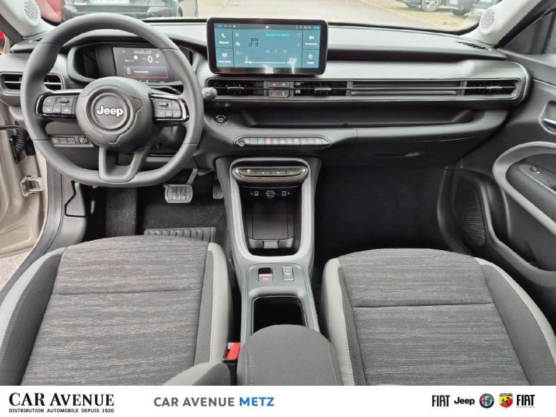 Occasion JEEP Avenger Electrique 156ch 115kW Longitude 2024 Stone Métallisé 27990 € à Metz