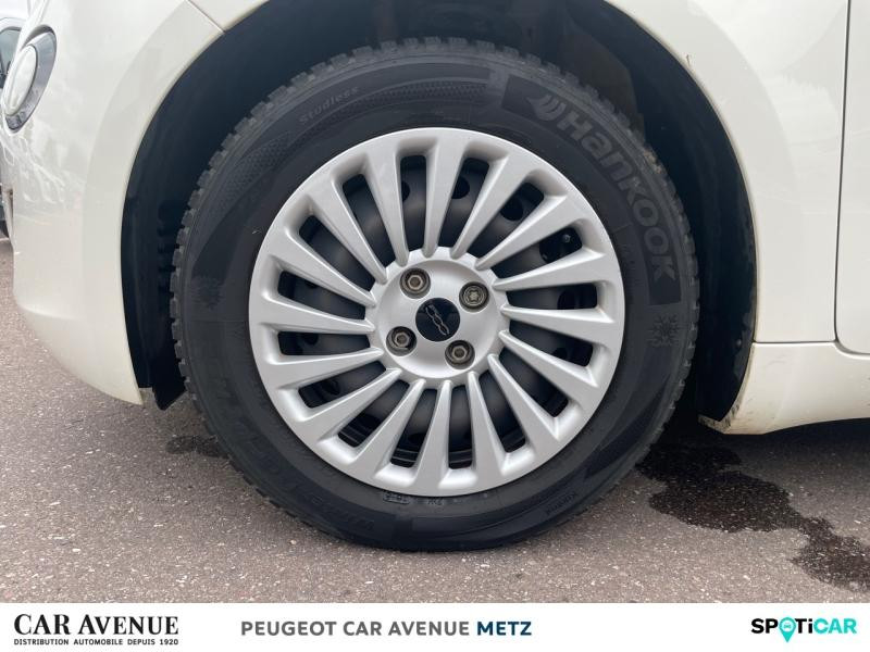 Occasion FIAT 500 e 95ch Action   Eligible Remise ECO - 4000 € 2022 Blanc 15700 € à Metz