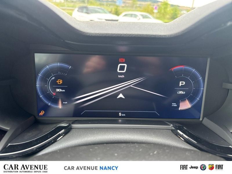 Occasion ALFA ROMEO Junior 1.2 Ibrida 145ch Speciale e-DCT6 2025 Ivoire Scala Métallisée/Toit noir 31990 € à Metz