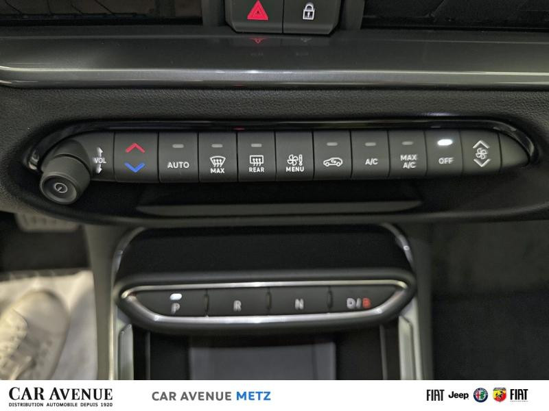 Used ABARTH 600 e 240ch 54kWh Turismo 2025 Vert Acide € 33390 in Metz