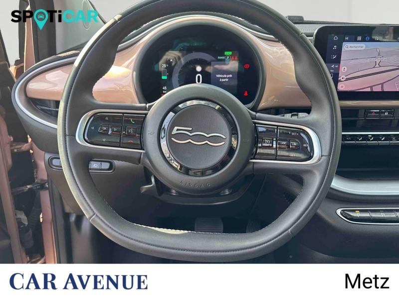 Used FIAT 500 e 118ch MY23 2023 Rose Gold métal € 17290 in Metz