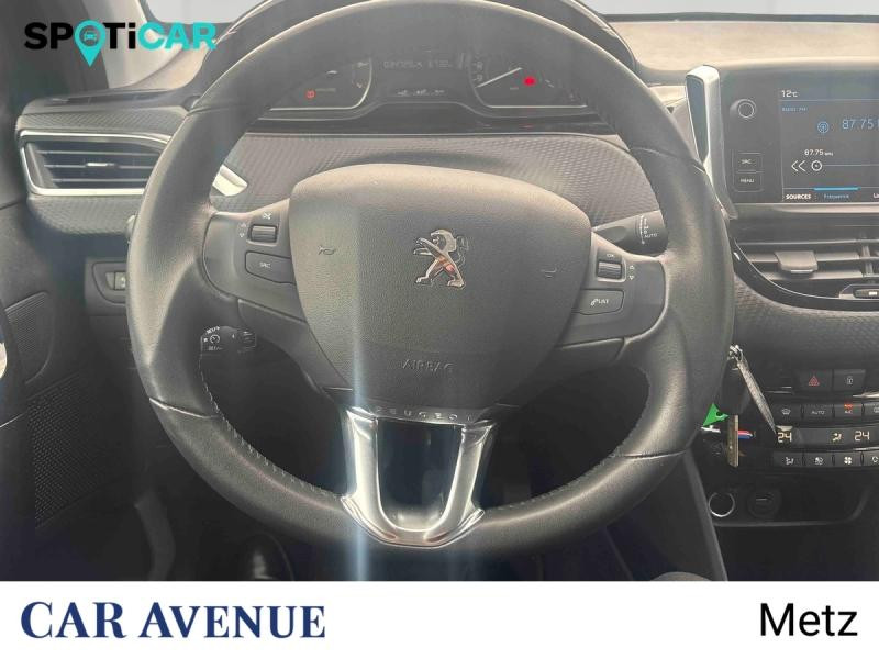 Occasion PEUGEOT 2008 1.2 PureTech 110ch E6.c Signature S&S 5cv 2019 Bleu Quasar 9990 € à Metz