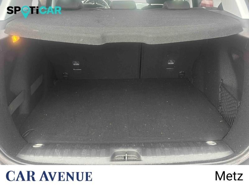 Occasion PEUGEOT 2008 1.2 PureTech 110ch E6.c Signature S&S 5cv 2019 Bleu Quasar 9990 € à Metz