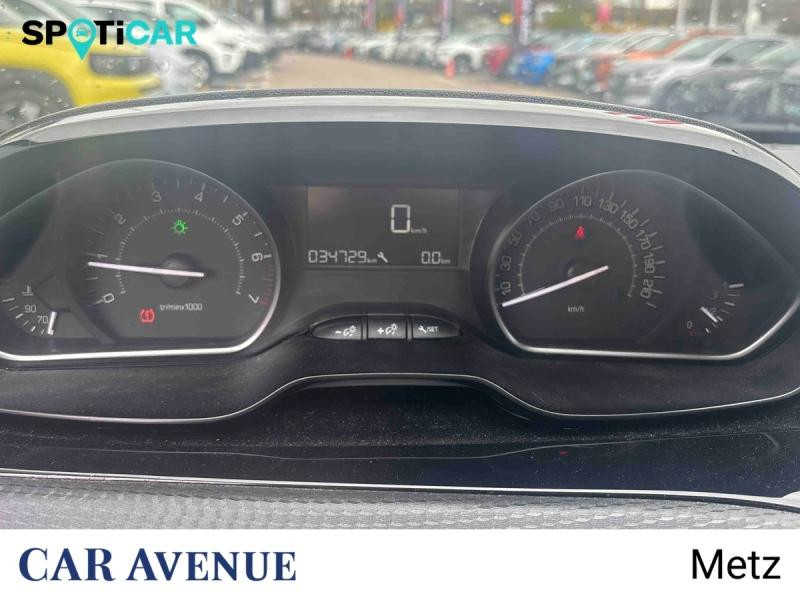 Occasion PEUGEOT 2008 1.2 PureTech 110ch E6.c Signature S&S 5cv 2019 Bleu Quasar 9990 € à Metz