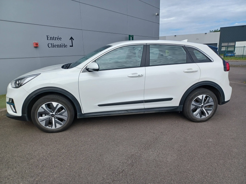 Occasion KIA e-Niro Motion 136ch GARANTIE 05-2028 2021 Blanc - clear white s 21490 € à THIONVILLE