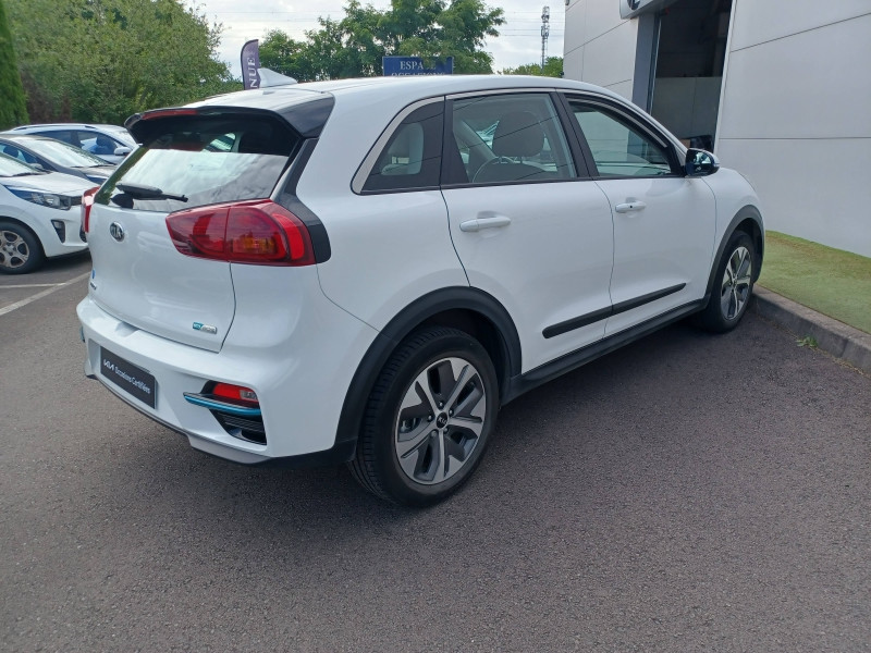 Used KIA e-Niro Motion 136ch GARANTIE 05-2028 2021 Blanc - clear white s € 21490 in THIONVILLE