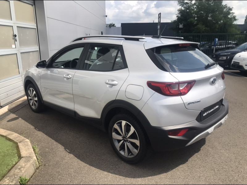 Occasion KIA Stonic 1.0 T-GDi 100ch MHEV Active iBVM6 CLIM CAMERA GARANTIE 04-2028 2021 Gris clair 15790 € à THIONVILLE