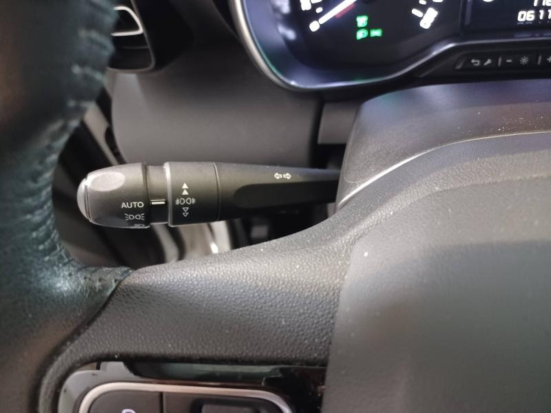 Used CITROEN C3 Aircross PureTech 110ch S&S Shine CLIM GPS GARANTIE 12 MOIS 2018 Natural White (O) € 11490 in Thionville