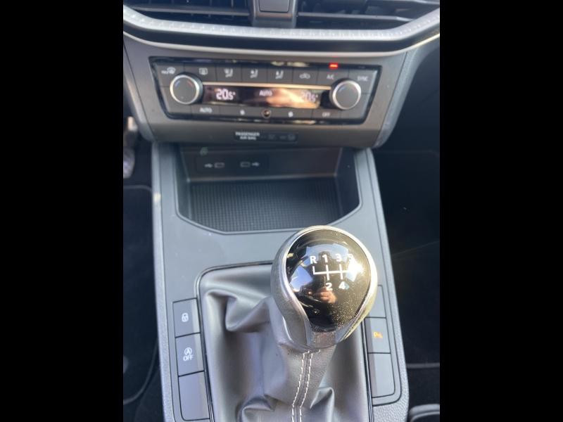 Occasion SEAT Ibiza 1.0 EcoTSI 95ch Start/Stop Urban garantie 12 mois 2021 Blanc Candy 13990 € à Thionville