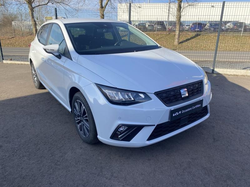 Occasion SEAT Ibiza 1.0 EcoTSI 95ch Start/Stop Urban garantie 12 mois 2021 Blanc Candy 13990 € à Thionville