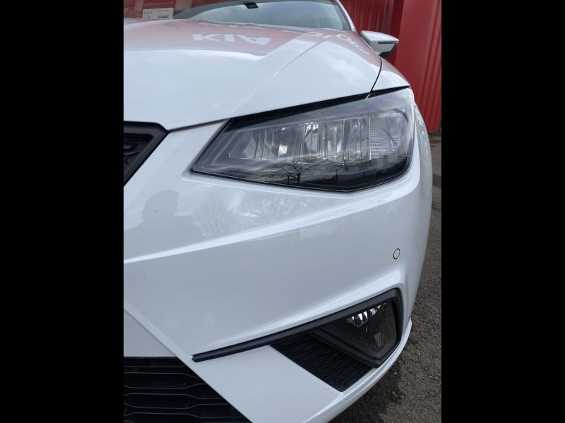 Occasion SEAT Ibiza 1.0 EcoTSI 95ch Start/Stop Urban garantie 12 mois 2021 Blanc Candy 13990 € à Thionville