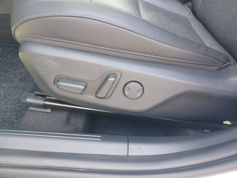 Occasion KIA Niro 1.6 GDi 183ch PHEV Premium DCT6 garantie 12-2029 2022 Blanc 27990 € à Thionville