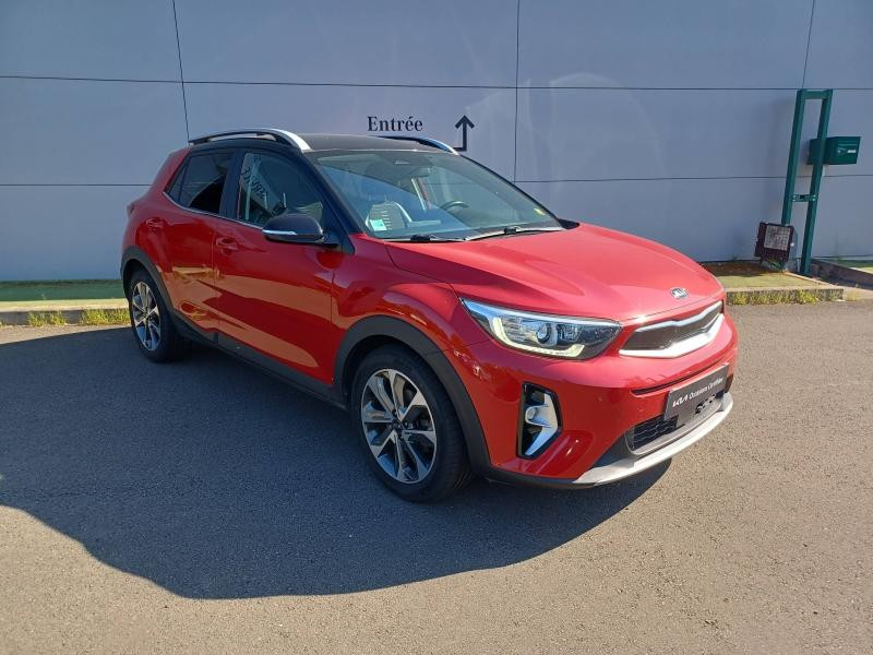 Used KIA Stonic 1.0 T-GDi 100ch MHEV Launch Edition iBVM6 2021 Rouge Grenadine métallisé / Toit Noir € 15990 in Thionville