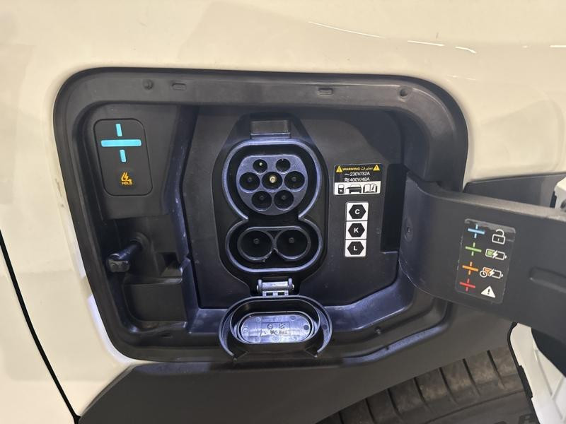 Occasion KIA EV3 204ch 81,4kWh Earth 2025 Blanc 38490 € à Thionville