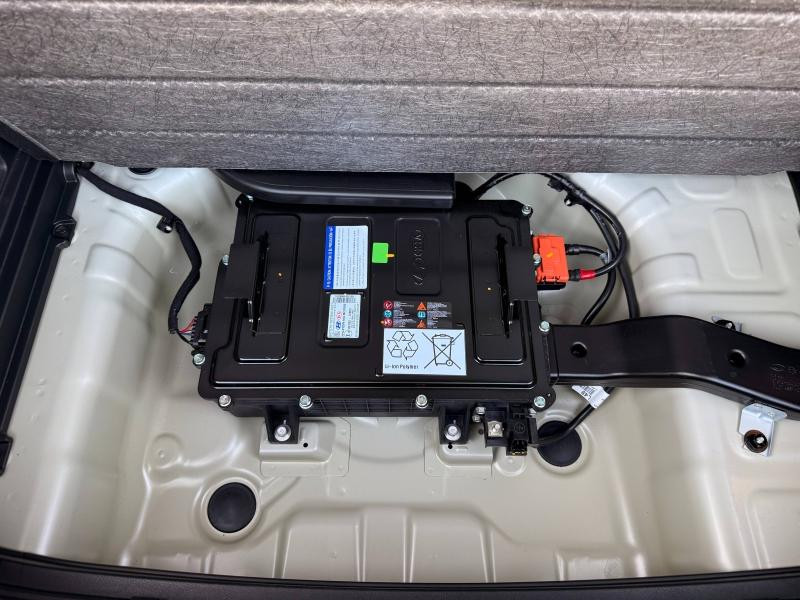 Used KIA Stonic 1.0 T-GDi 120ch MHEV GT Line iBVM6 garantie 10-2029 2022 Blanc € 18490 in Thionville