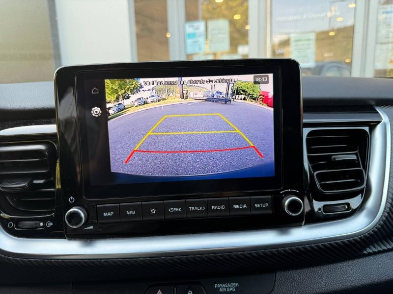 Used KIA Stonic 1.0 T-GDi 120ch MHEV GT Line iBVM6 garantie 10-2029 2022 Blanc € 18490 in Thionville