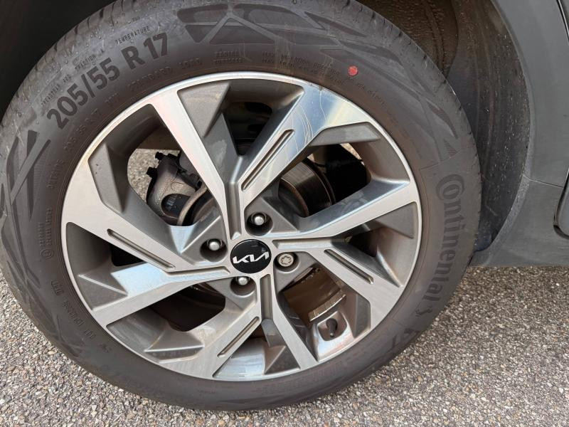 Used KIA Stonic 1.0 T-GDi 120ch MHEV GT Line iBVM6 garantie 10-2029 2022 Blanc € 18490 in Thionville