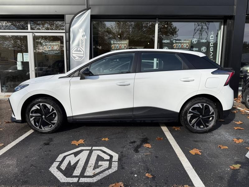 Used MG MOTOR MG4 EV 170ch - 51kWh MY23 GARANTIE 10-2030 2023 Blanc € 16990 in Thionville