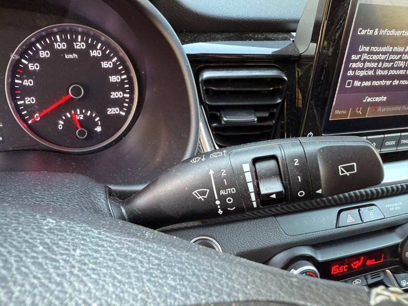 Used KIA Stonic 1.0 T-GDi 120ch MHEV GT Line iBVM6 garantie 10-2029 2022 Blanc € 18490 in Thionville