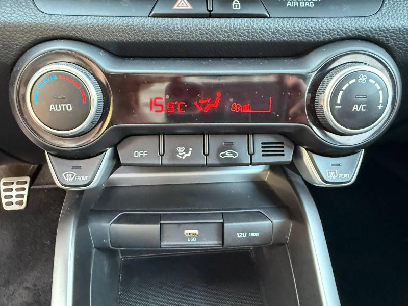 Used KIA Stonic 1.0 T-GDi 120ch MHEV GT Line iBVM6 garantie 10-2029 2022 Blanc € 18490 in Thionville