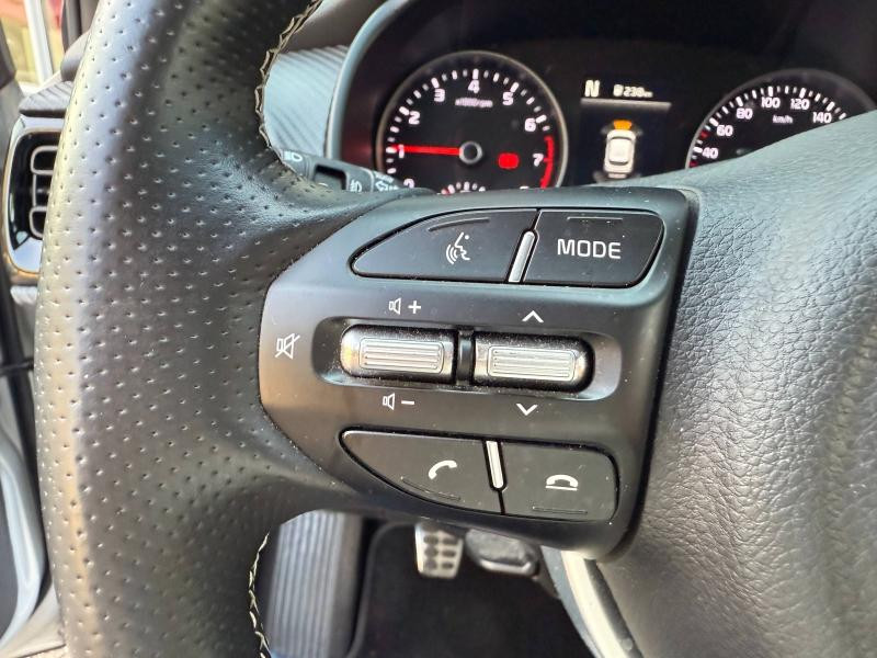 Used KIA Stonic 1.0 T-GDi 120ch MHEV GT Line iBVM6 garantie 10-2029 2022 Blanc € 18490 in Thionville