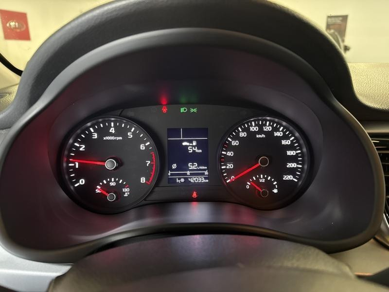 Used KIA Rio 1.0 T-GDI 100ch Active GARANTIE 12 MOIS 2023 Blanc € 15990 in Thionville