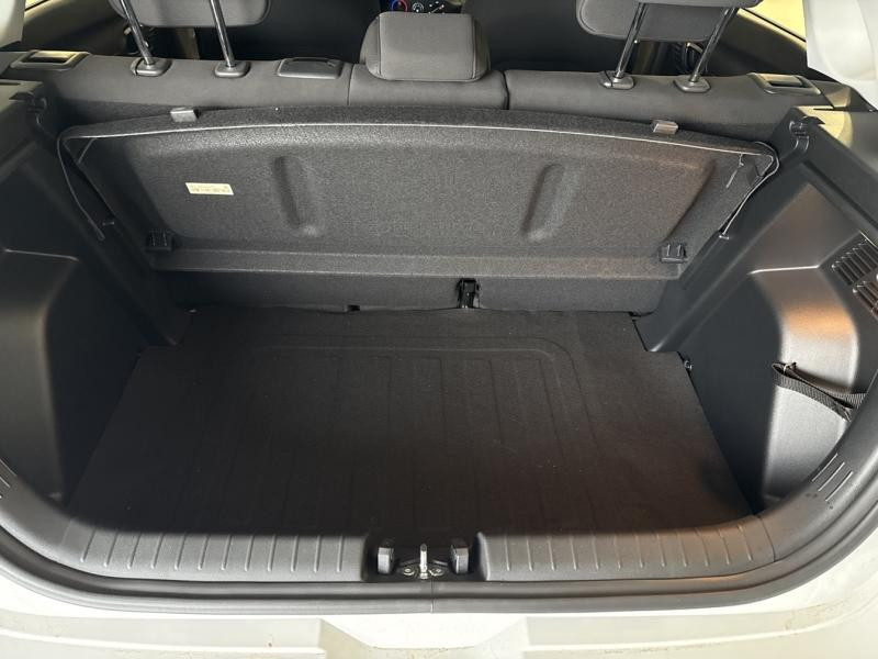 Used HYUNDAI i20 1.2 79ch Initia GARANTIE 11-2030 2025 Atlas White € 16790 in Thionville