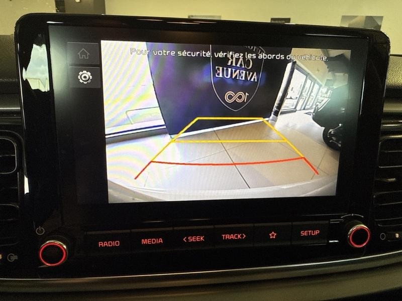 Used KIA Rio 1.0 T-GDI 100ch Active GARANTIE 12 MOIS 2023 Blanc € 15990 in Thionville