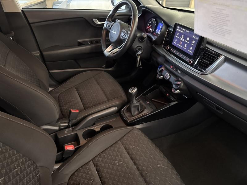 Used KIA Rio 1.0 T-GDI 100ch Active GARANTIE 12 MOIS 2023 Blanc € 15990 in Thionville