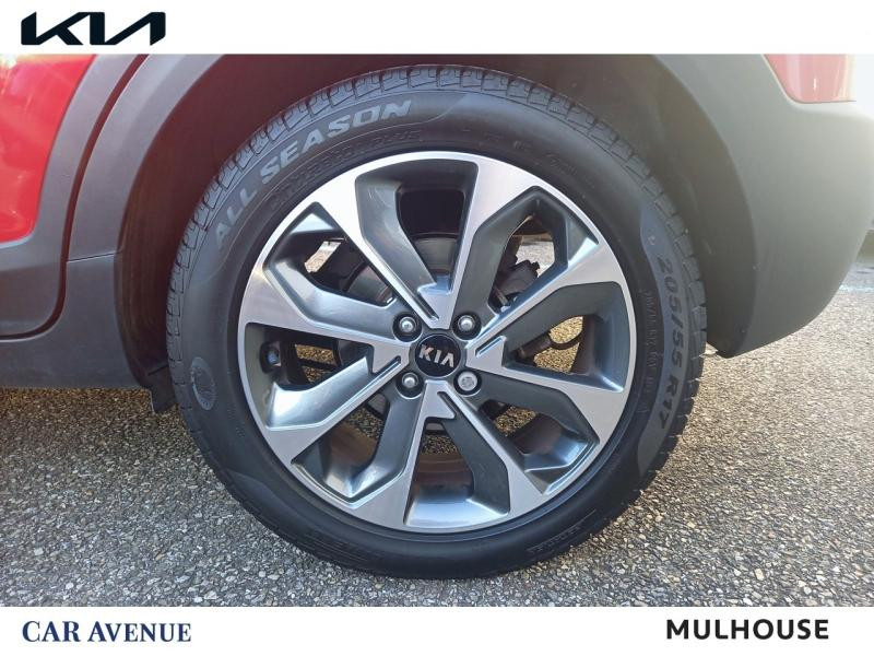Used KIA Stonic 1.4 100ch ISG Active Garantie 1an CarPlay Caméra Clim 2018 Rouge Grenadine € 12990 in Thionville