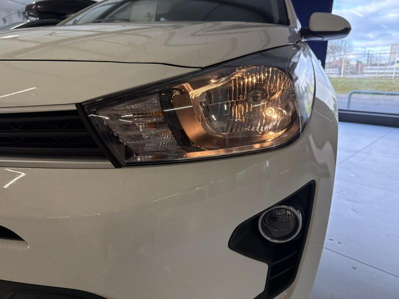 Used KIA Rio 1.0 T-GDI 100ch Active GARANTIE 12 MOIS 2023 Blanc € 15990 in Thionville