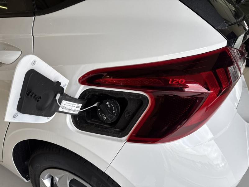 Used HYUNDAI i20 1.2 79ch Initia GARANTIE 11-2030 2025 Atlas White € 16790 in Thionville