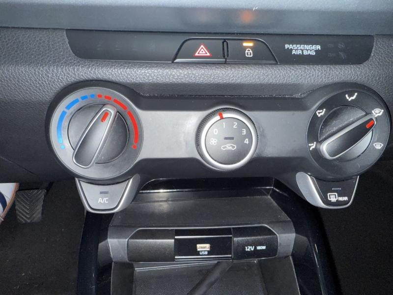 Used KIA Rio 1.0 T-GDI 100ch Active GARANTIE 12 MOIS 2023 Blanc € 15990 in Thionville